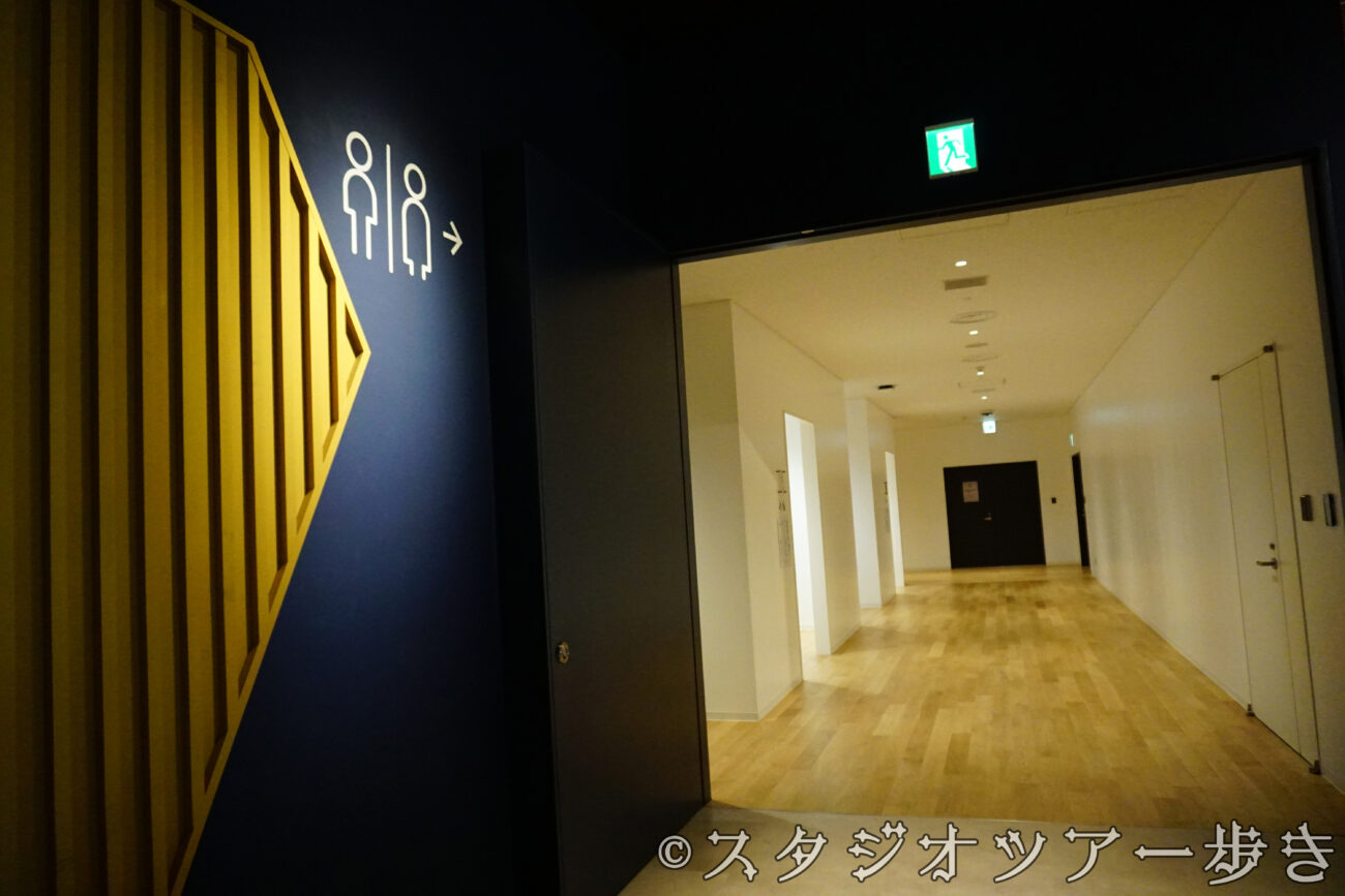 スタジオツアー東京フードホール横トイレ